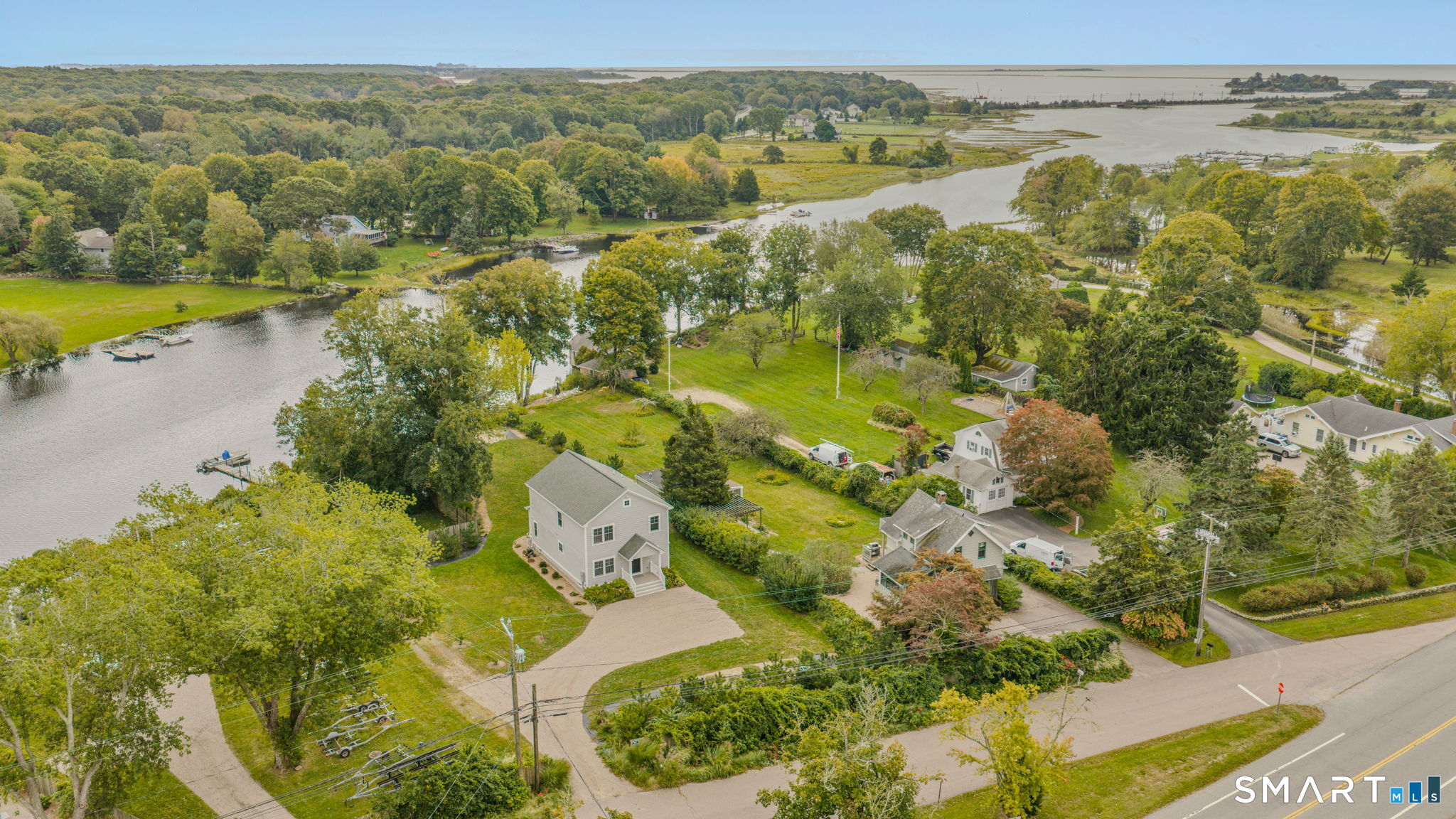 908 Stonington Road Stonington CT 06378