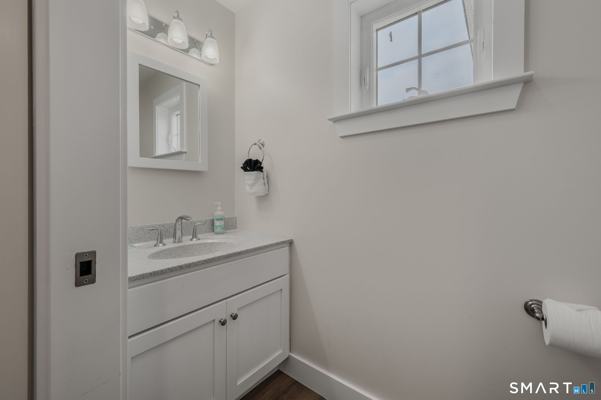 908 Stonington Road Stonington CT 06378