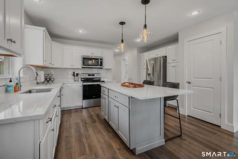 908 Stonington Road Stonington CT 06378
