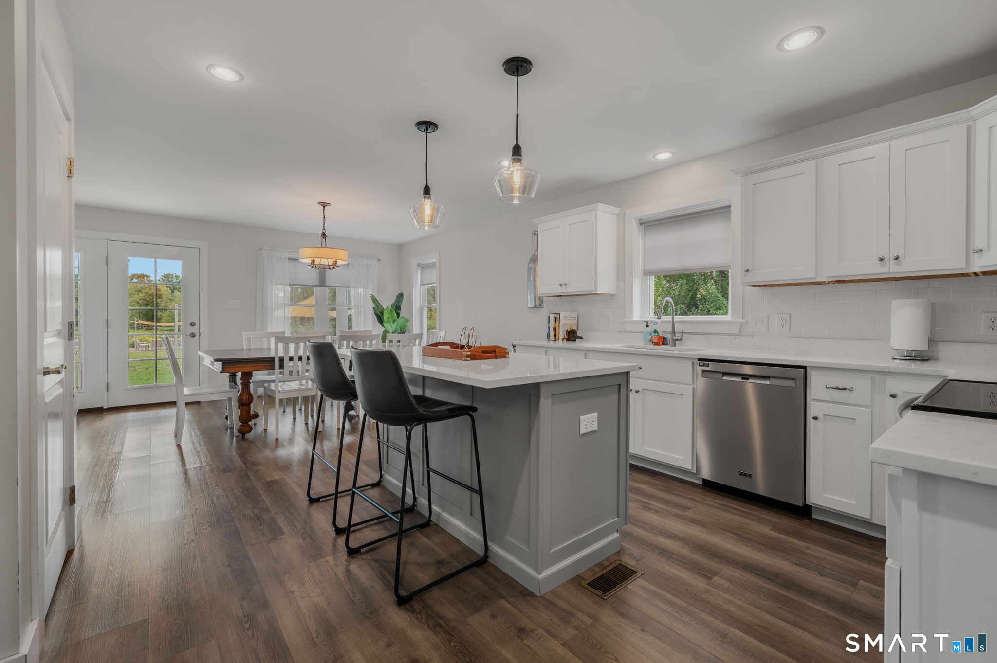 908 Stonington Road Stonington CT 06378