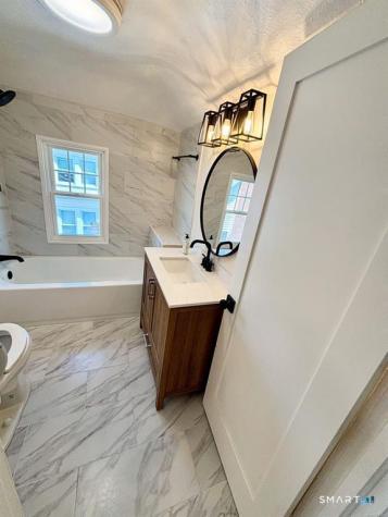 58 Maplewood Avenue West Hartford CT 06119