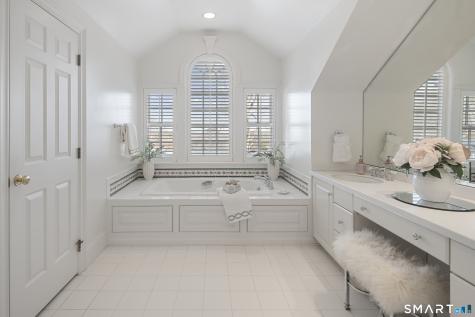 39 Keelers Ridge Road Wilton CT 06897