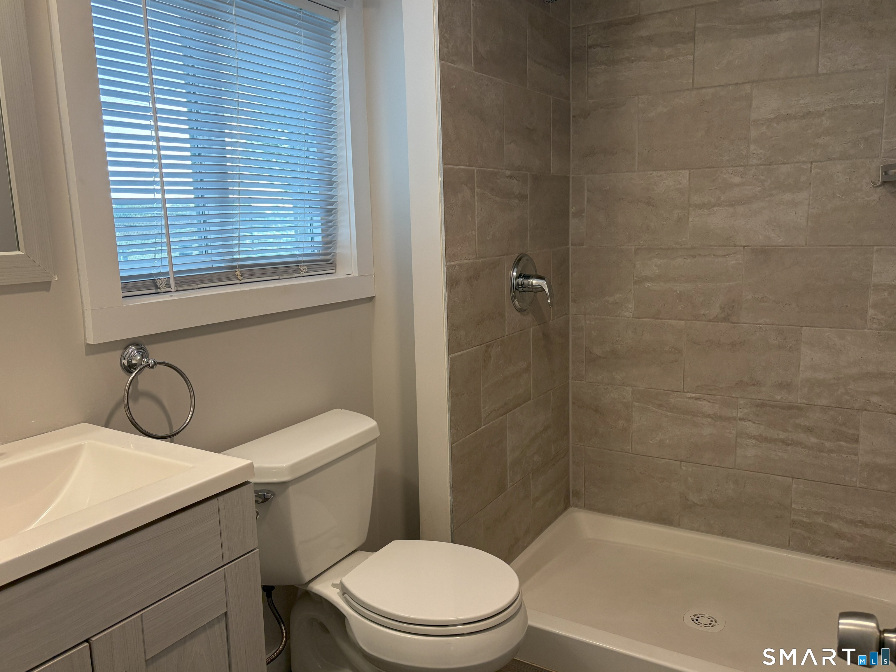 50 Goodsell Point Branford CT 06405