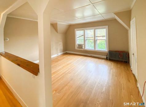 8 North Park Street Vernon CT 06066