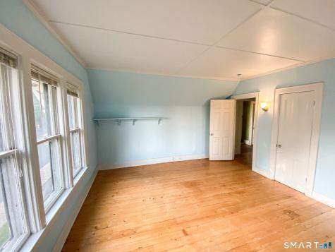 8 North Park Street Vernon CT 06066