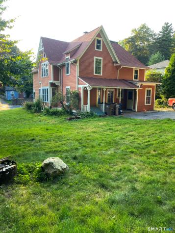 8 North Park Street Vernon CT 06066