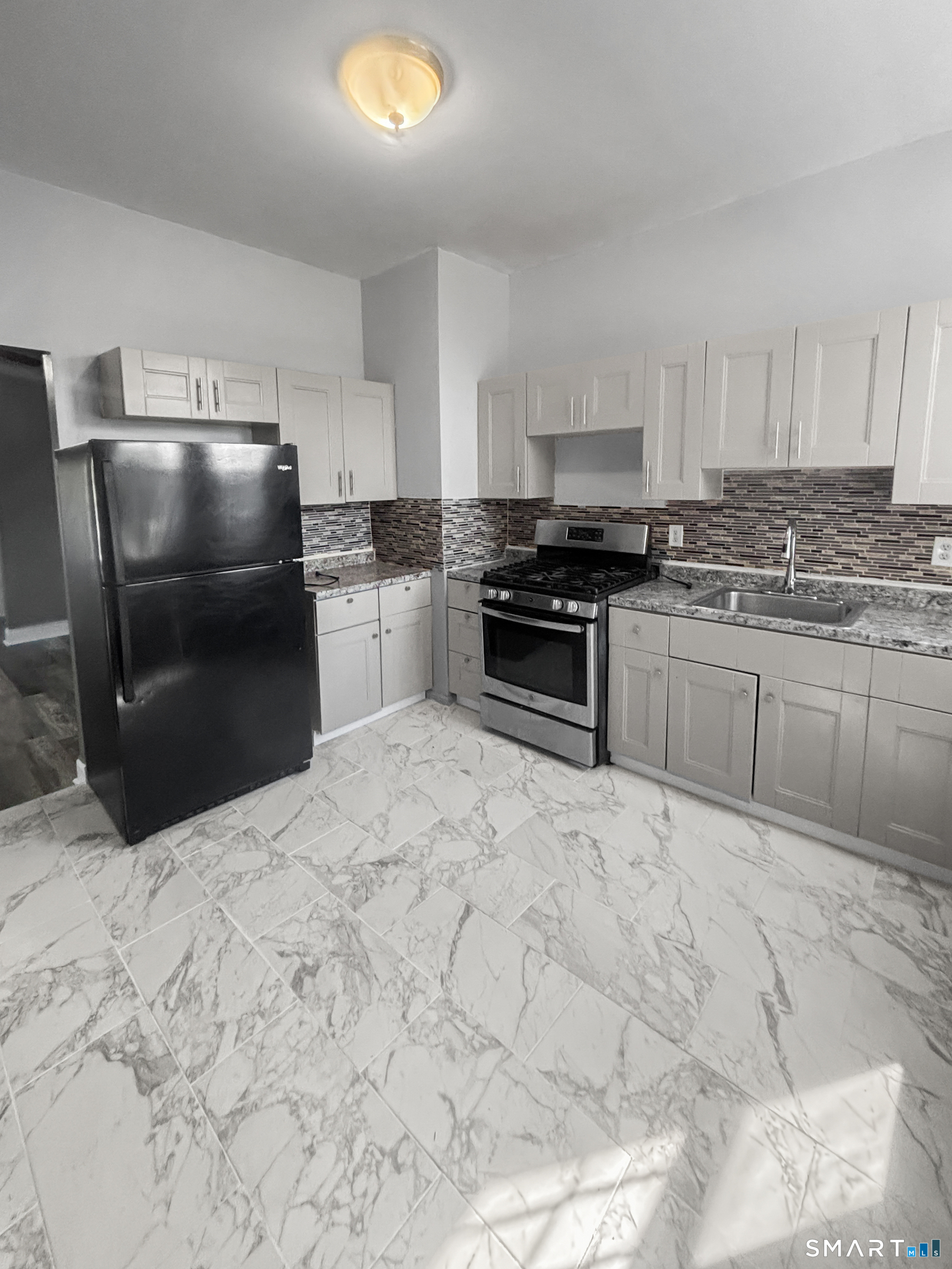 136 Washington Terrace Bridgeport CT 06604