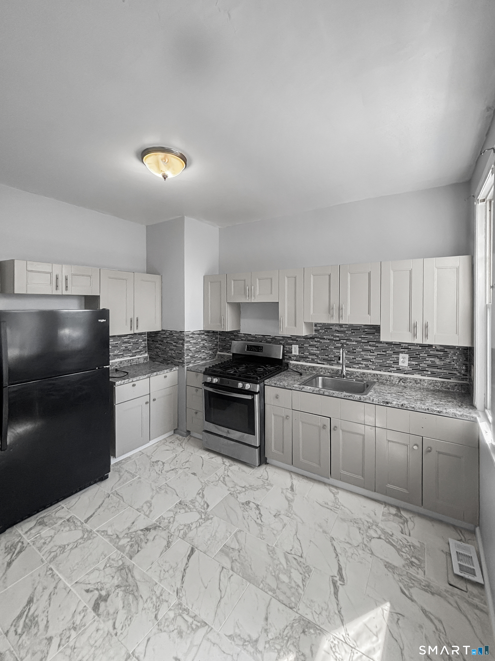 136 Washington Terrace Bridgeport CT 06604