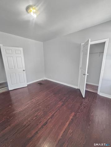 136 Washington Terrace Bridgeport CT 06604