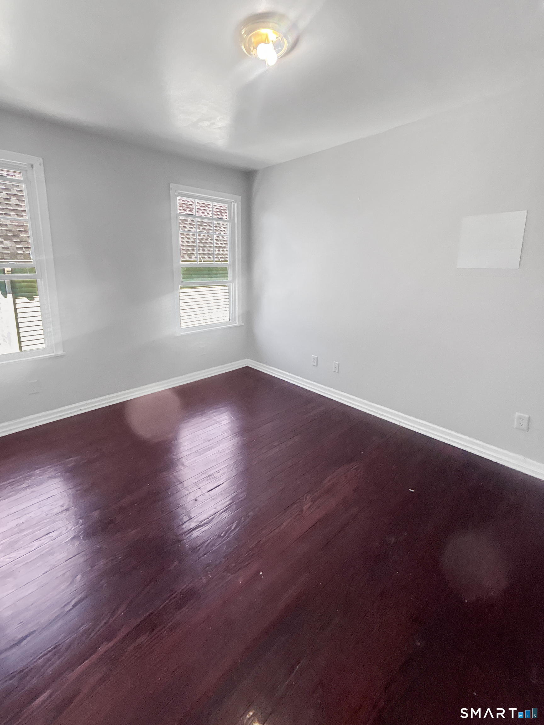 136 Washington Terrace Bridgeport CT 06604