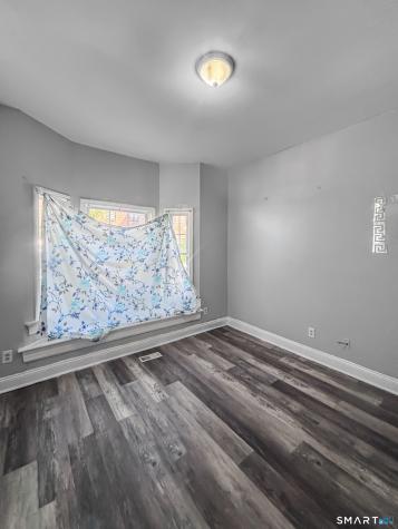 136 Washington Terrace Bridgeport CT 06604