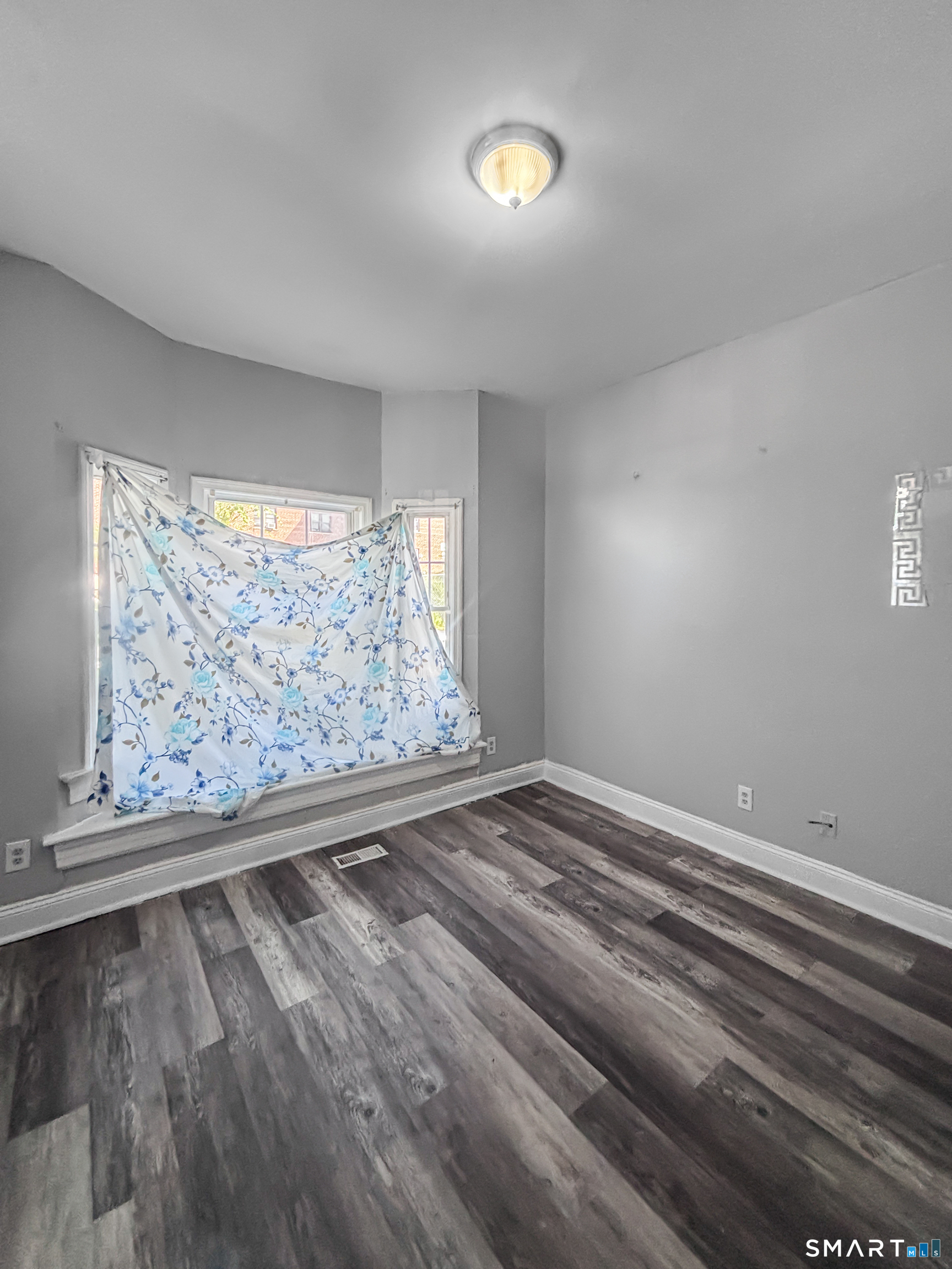 136 Washington Terrace Bridgeport CT 06604