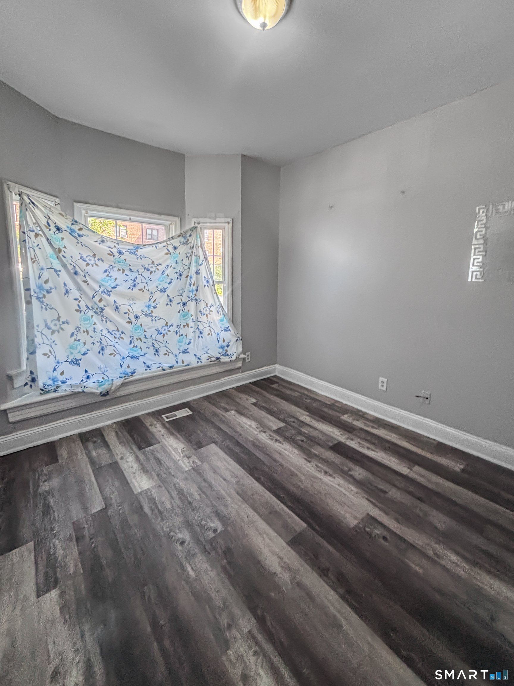 136 Washington Terrace Bridgeport CT 06604