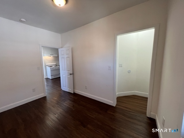 918 Maplewood Avenue Bridgeport CT 06605