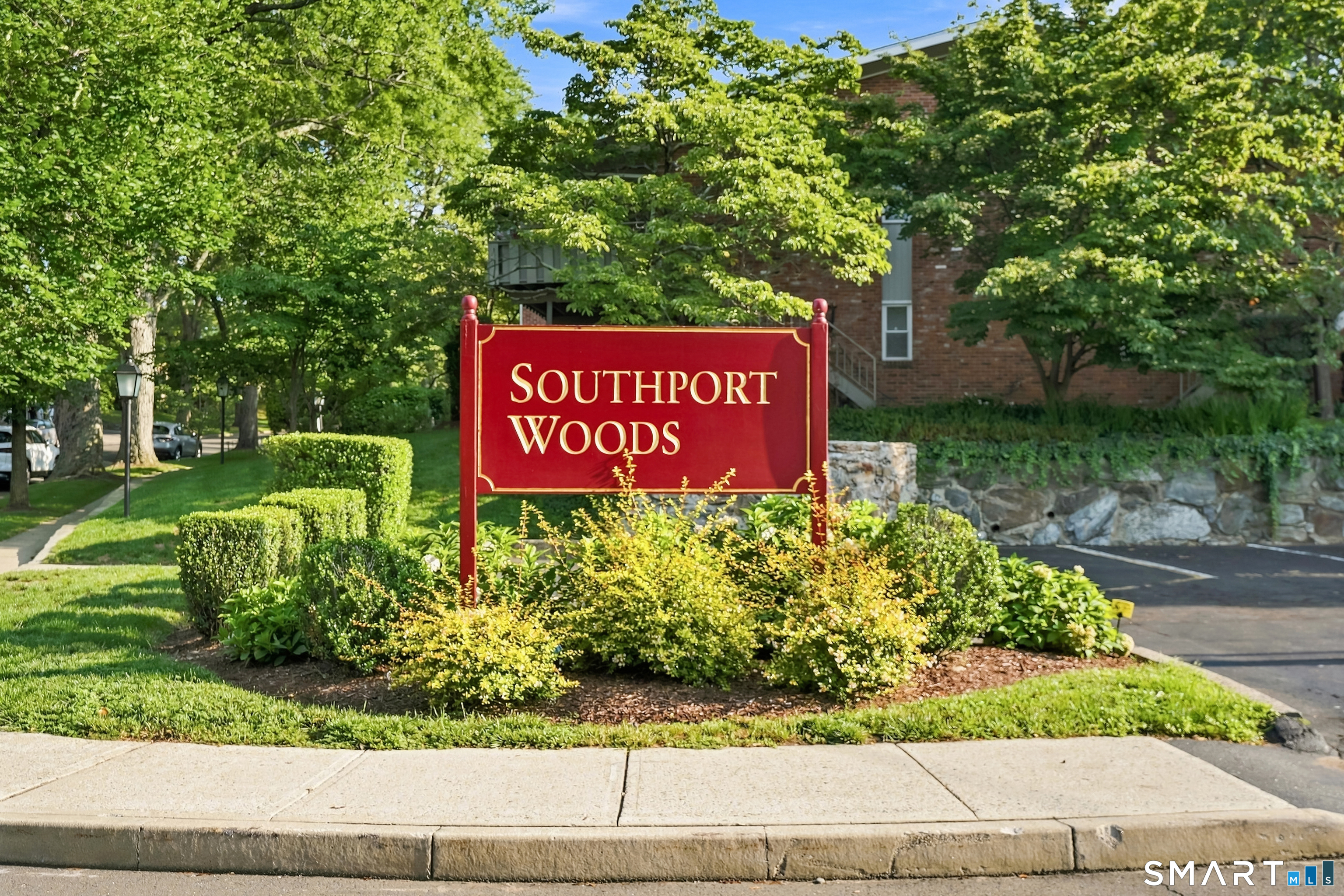 110 Southport Woods Drive Fairfield CT 06825
