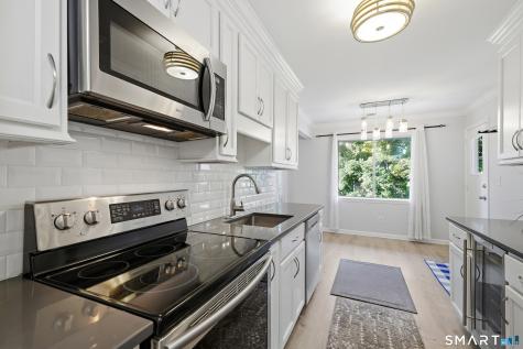 110 Southport Woods Drive Fairfield CT 06825