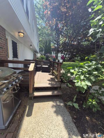 245 Sunnyridge Avenue Fairfield CT 06824