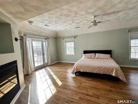 9 Leeward Lane Groton CT 06340