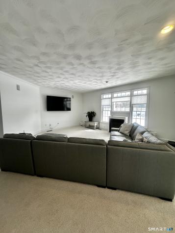 9 Leeward Lane Groton CT 06340