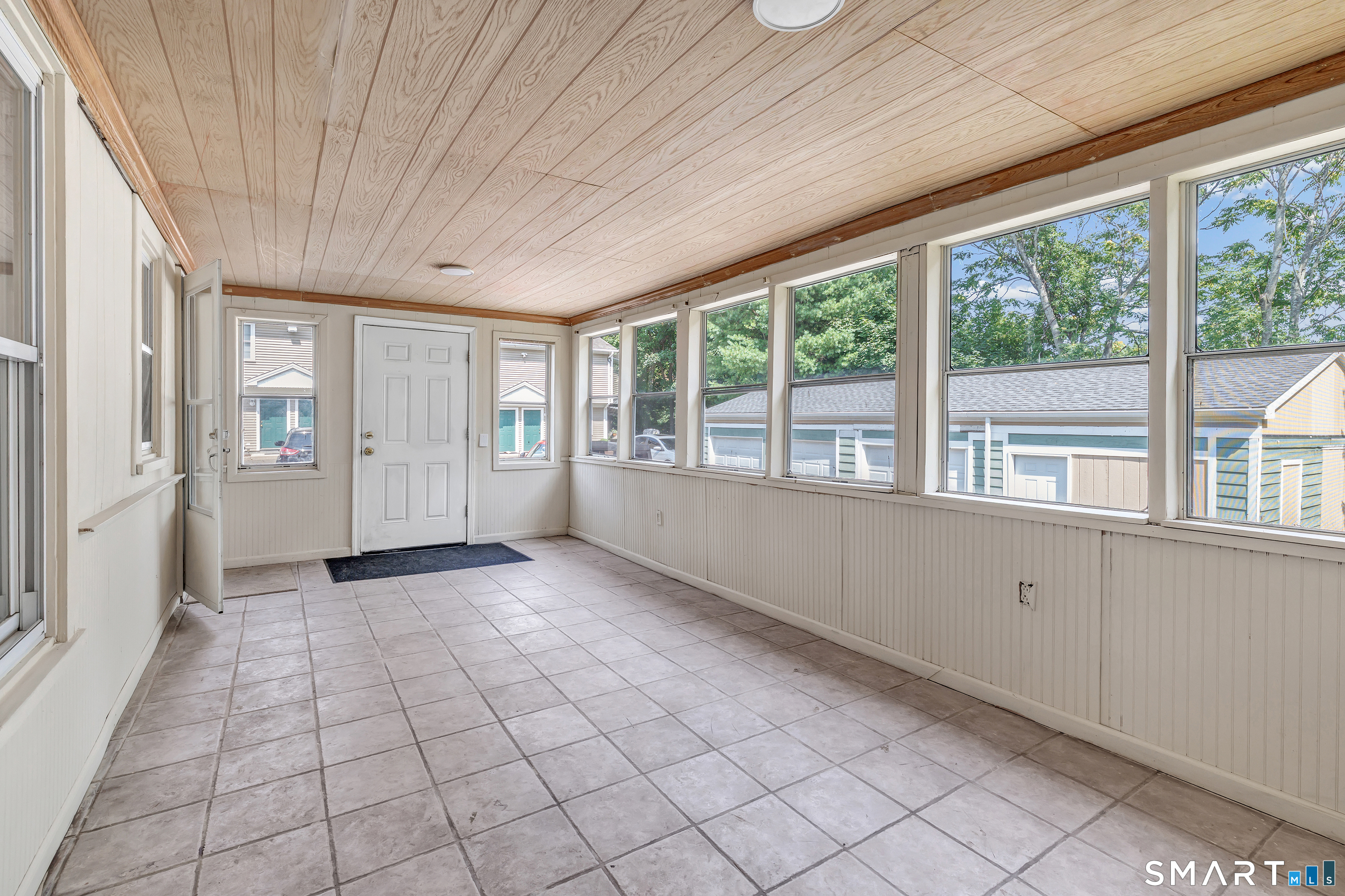 170 Huntington Turnpike Bridgeport CT 06610