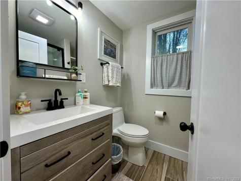 41 Candlewood Drive New Fairfield CT 06812