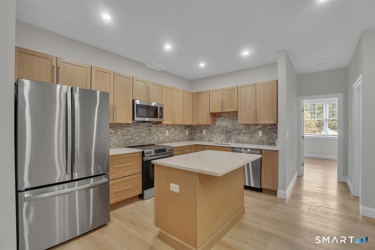 1347 New Haven Road Naugatuck CT 06770