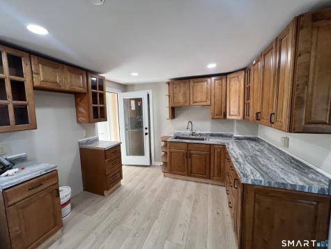 93 White Rock Drive Windsor CT 06095