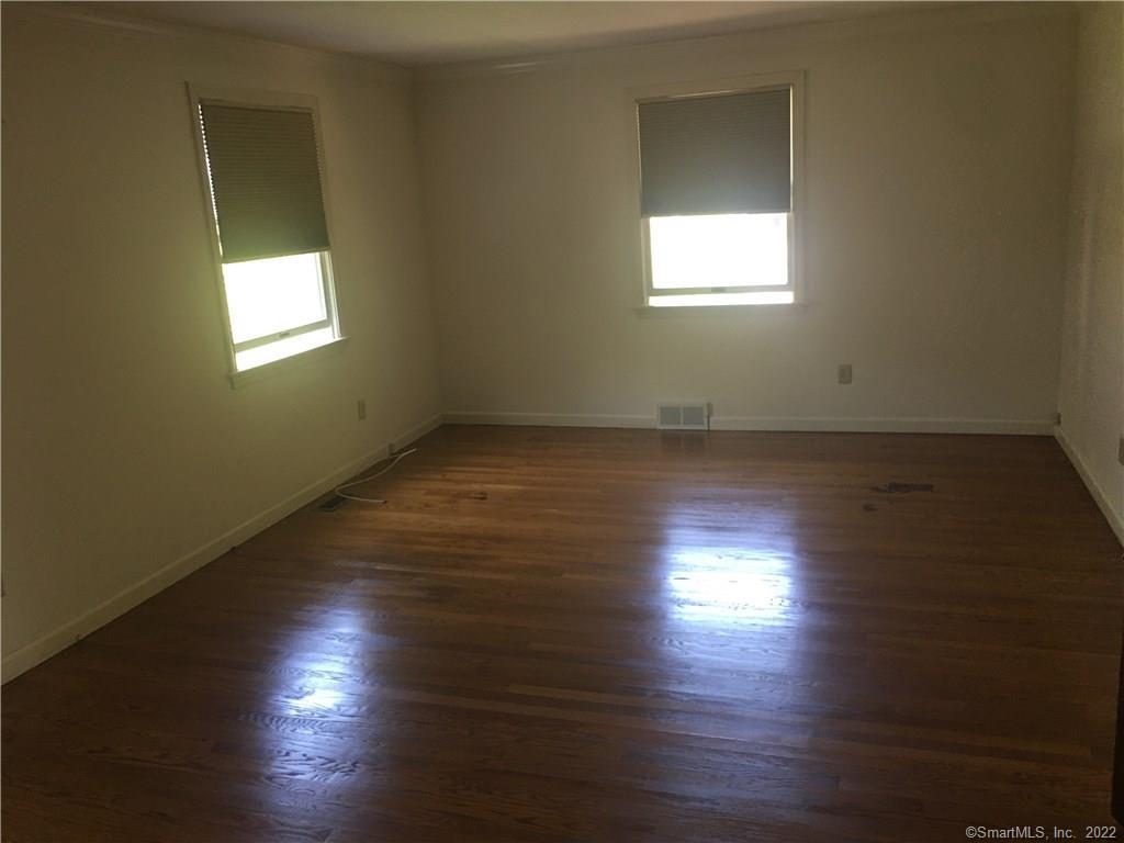 24 7TH Avenue Branford CT 06405