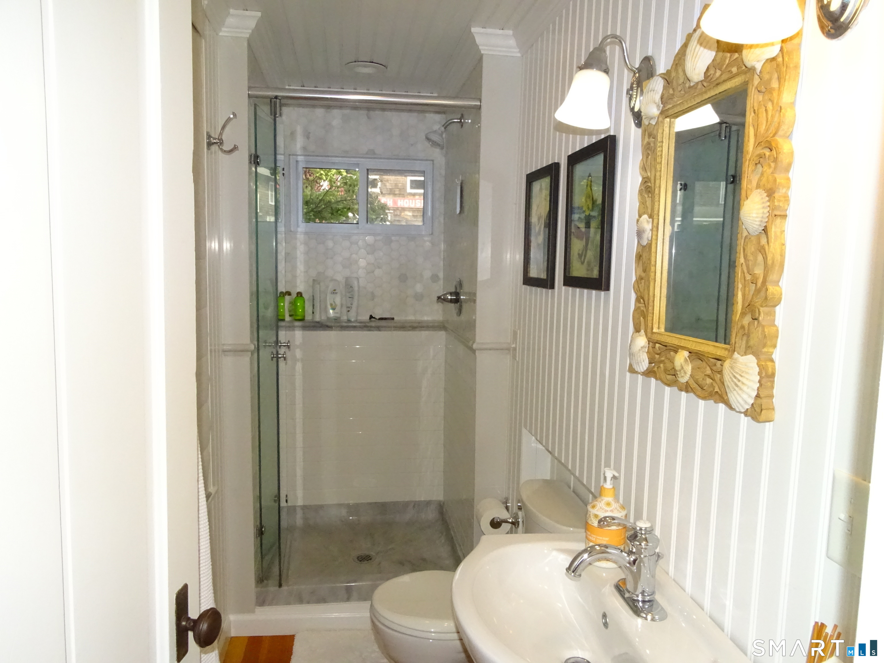 187 Linden Avenue Branford CT 06405