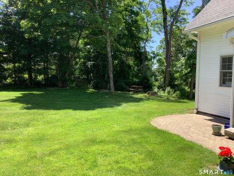 668 Huckleberry Hill Road Avon CT 06001
