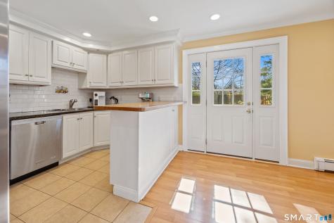 245 Sunnyridge Avenue Fairfield CT 06824