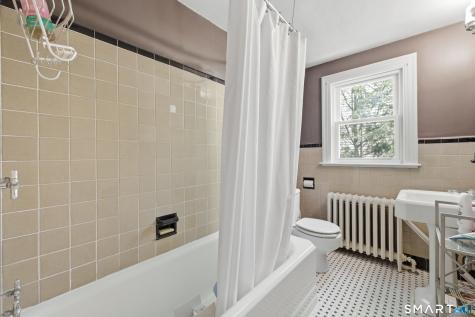 46 Cumberland Road West Hartford CT 06119