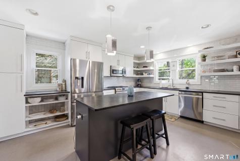 46 Cumberland Road West Hartford CT 06119
