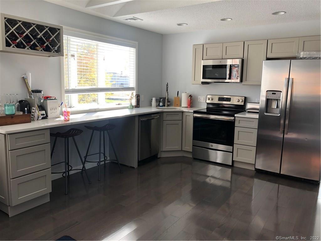 24 Wells Avenue East Hartford CT 06108