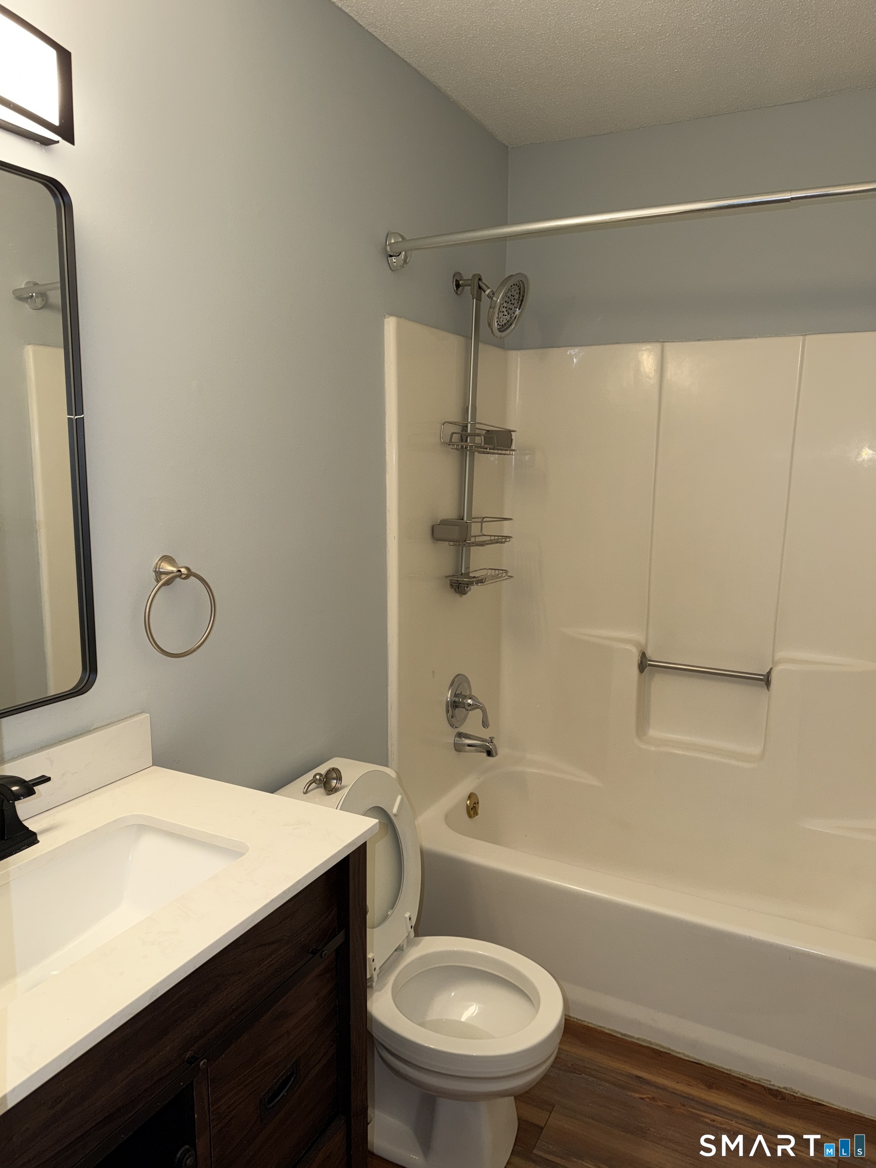 909 Hamilton Avenue Waterbury CT 06706