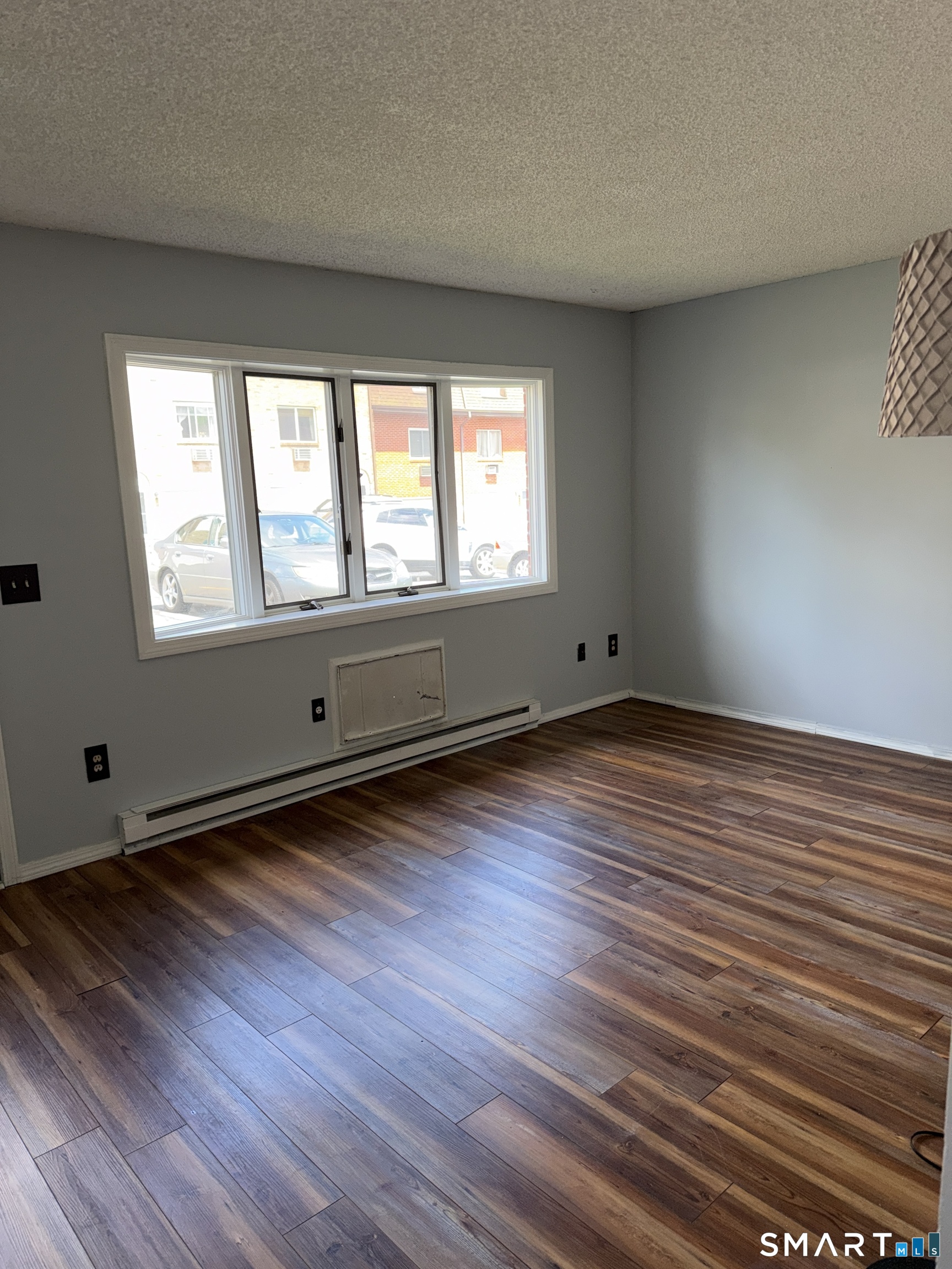 909 Hamilton Avenue Waterbury CT 06706