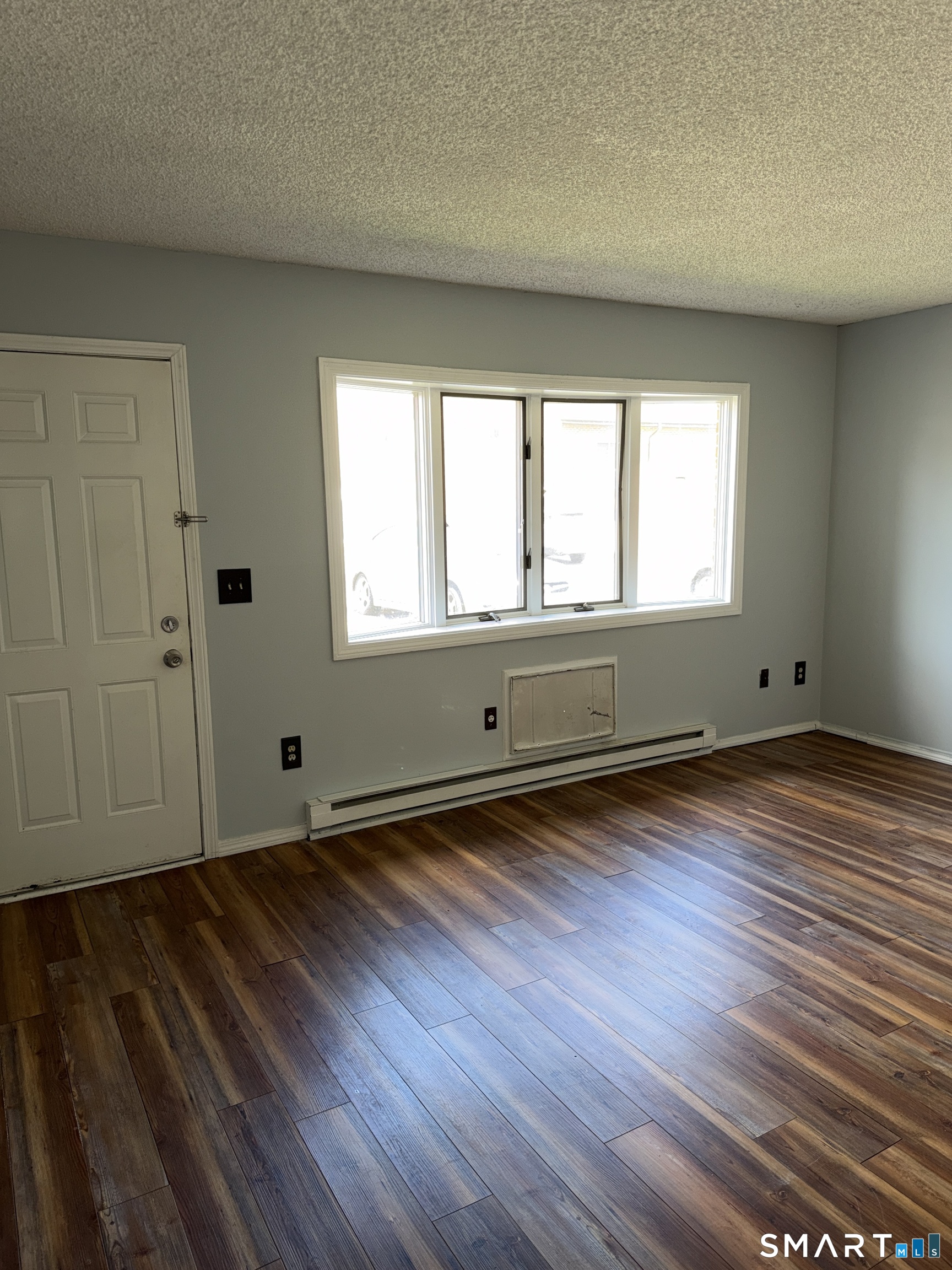 909 Hamilton Avenue Waterbury CT 06706