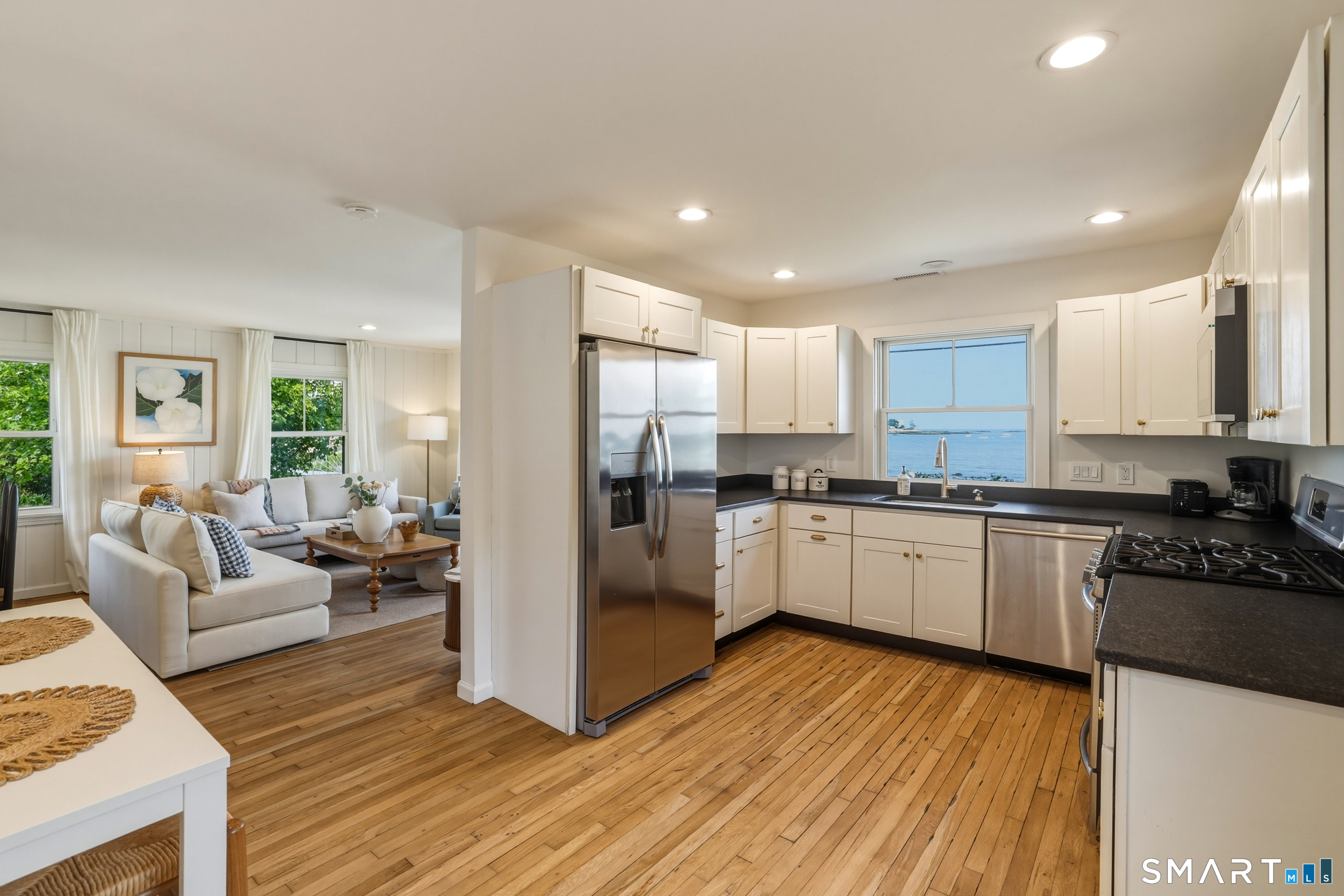 69 Daniel Avenue Guilford CT 06437