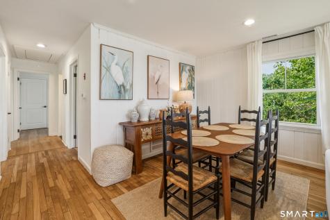 69 Daniel Avenue Guilford CT 06437