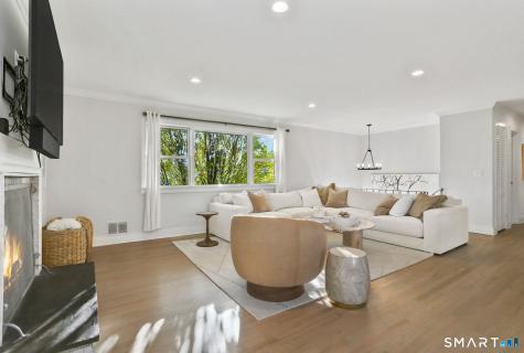 6 Meadowbank Road Greenwich CT 06870