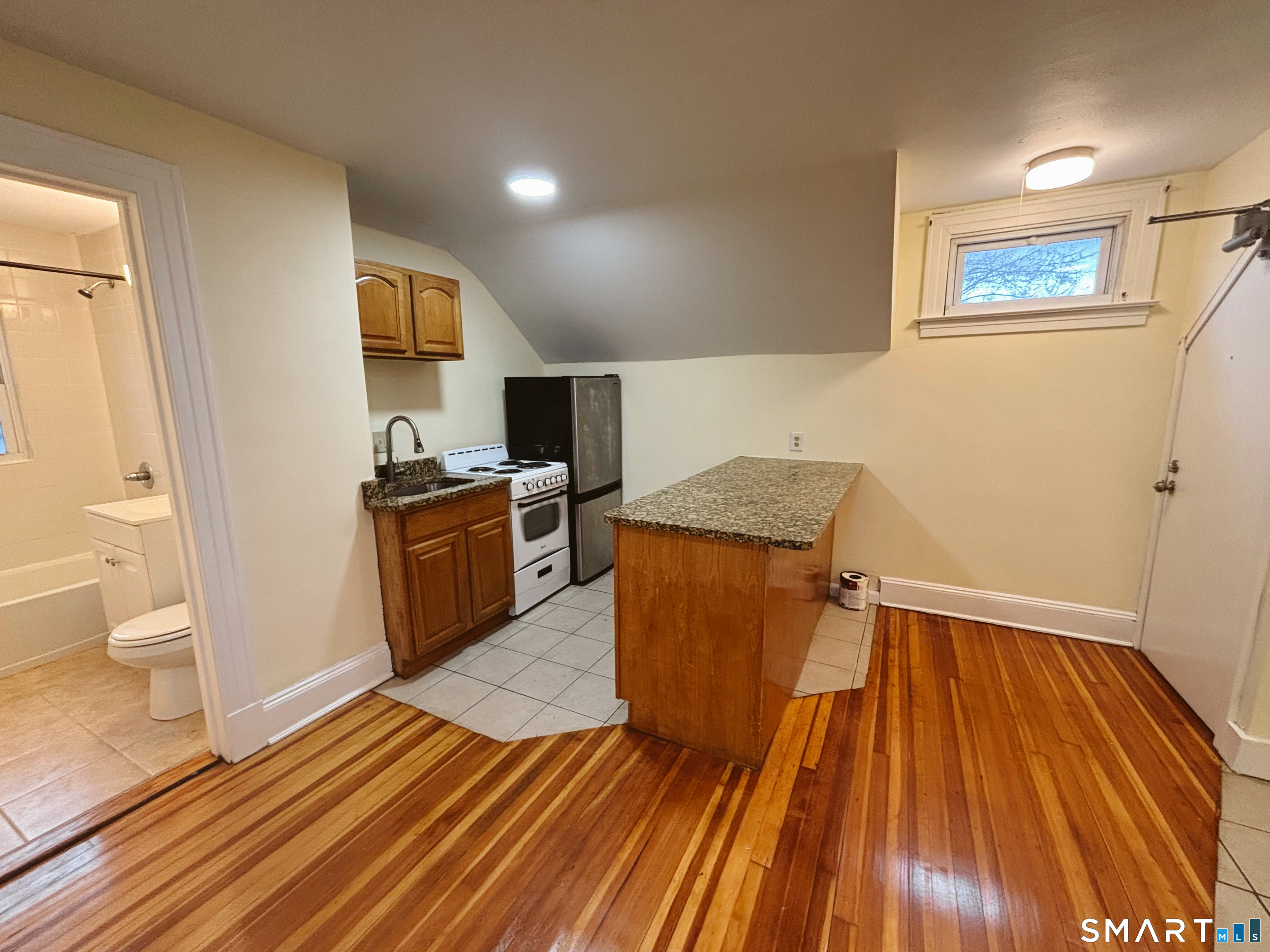 62 Quaker South Lane West Hartford CT 06119