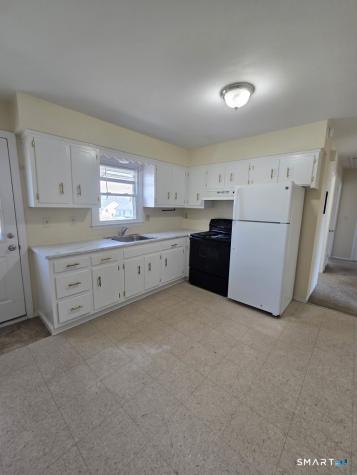 3 Quien Street Danbury CT 06810