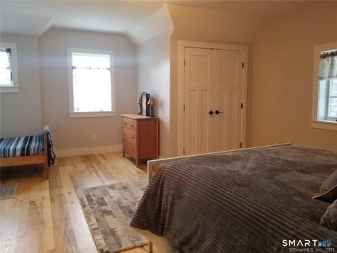 11 Apple Way Salisbury CT 06039