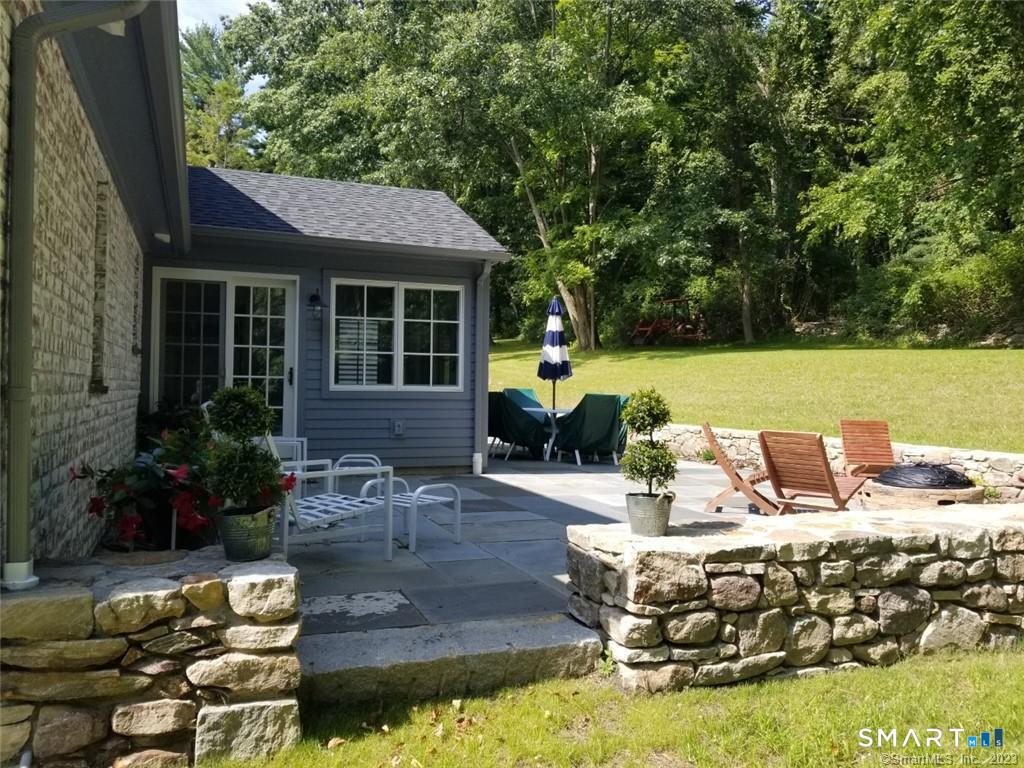 11 Apple Way Salisbury CT 06039