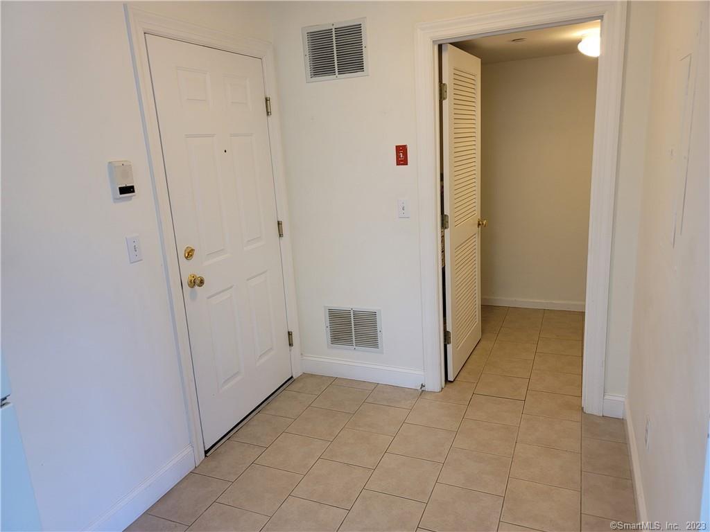 1 Daskams Lane Norwalk CT 06851