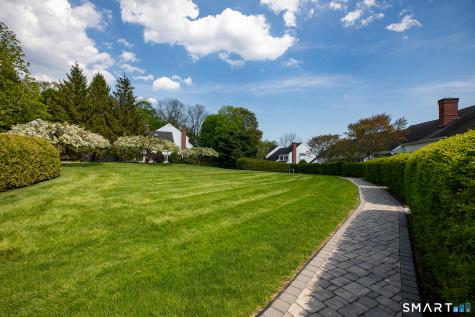 2 Emerson Court Litchfield CT 06759