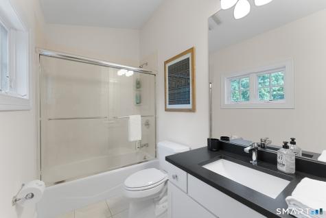 84 Gunn Hill Road Washington CT 06777