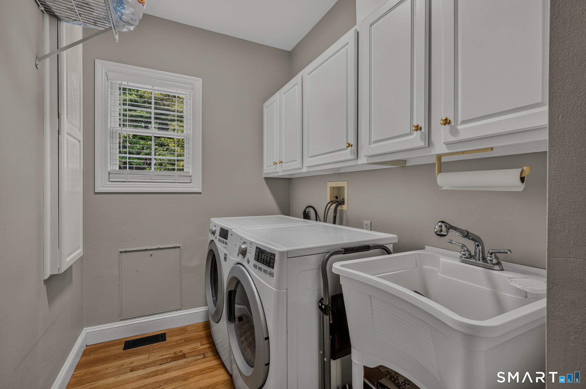 11 Windrose Drive Groton CT 06340