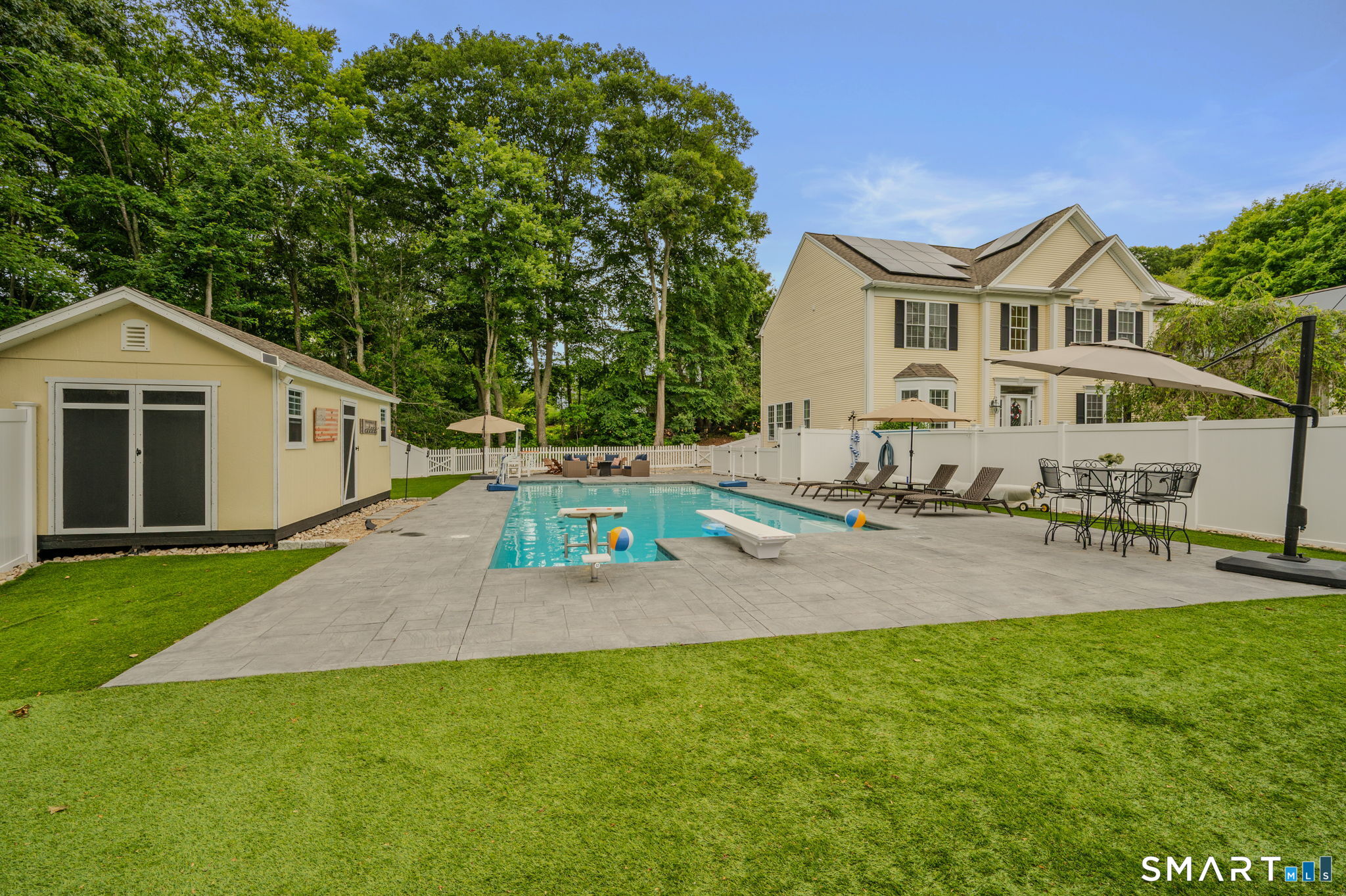 11 Windrose Drive Groton CT 06340