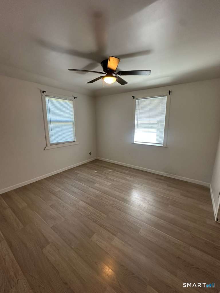 184 Pearl Harbor Street Bridgeport CT 06610